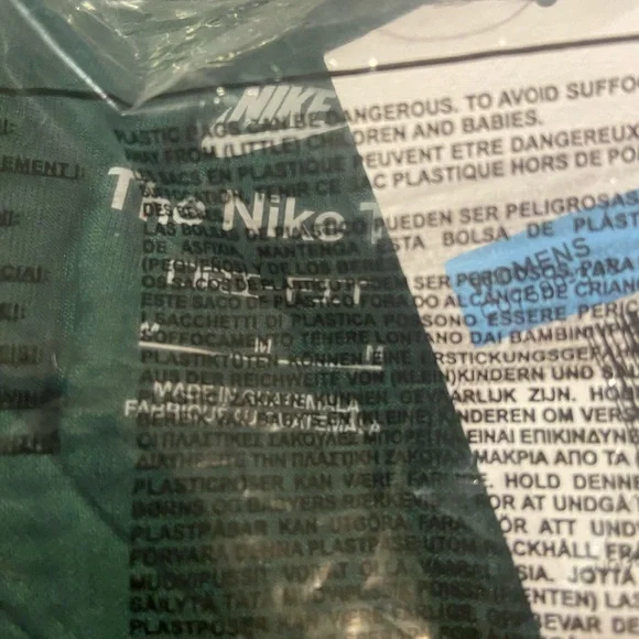 NIKE Women's Lot of M Medium Dri Fit T-Shirts New - Picture 3 of 12